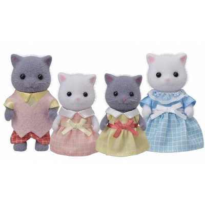 Игровые персонажи Sylvanian Families - семейство персидских кошек