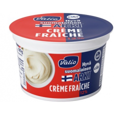 Сметана без лактозы Valio Hyva Suomalainen Arki Creme Fraiche 12 % Laktoositon 180г